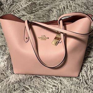 Coach town tote.